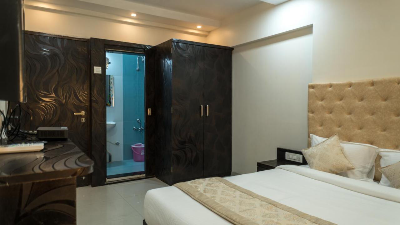 Hotel Dhavalgiri Thane Eksteriør billede
